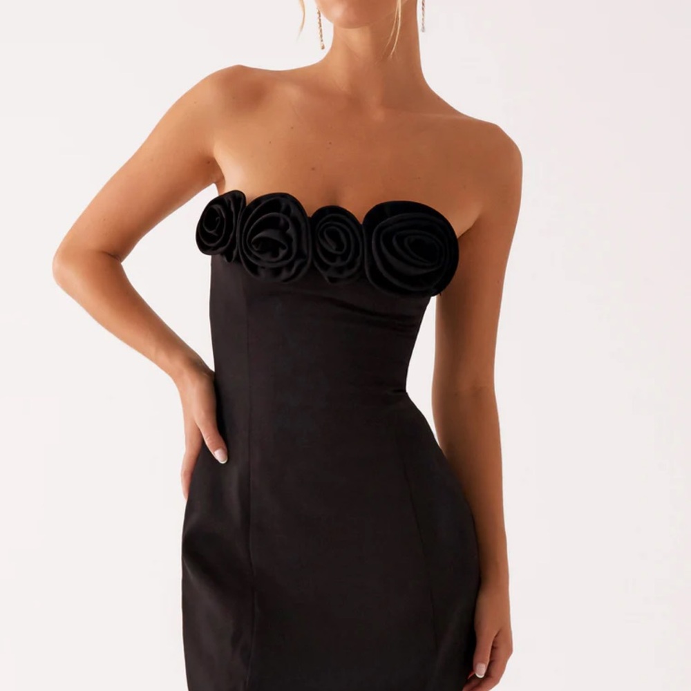 Peppermayo Elegant Black Strapless Dress